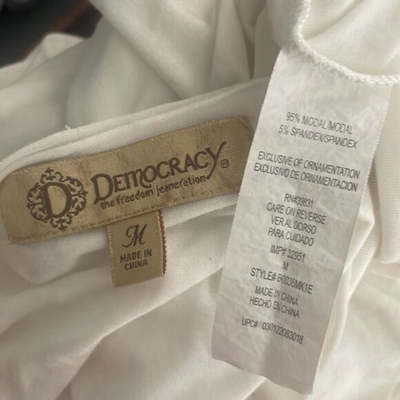 Democracy Embroidered High-Low Hem Drop Sleeve Top M - Picture 9 of 10